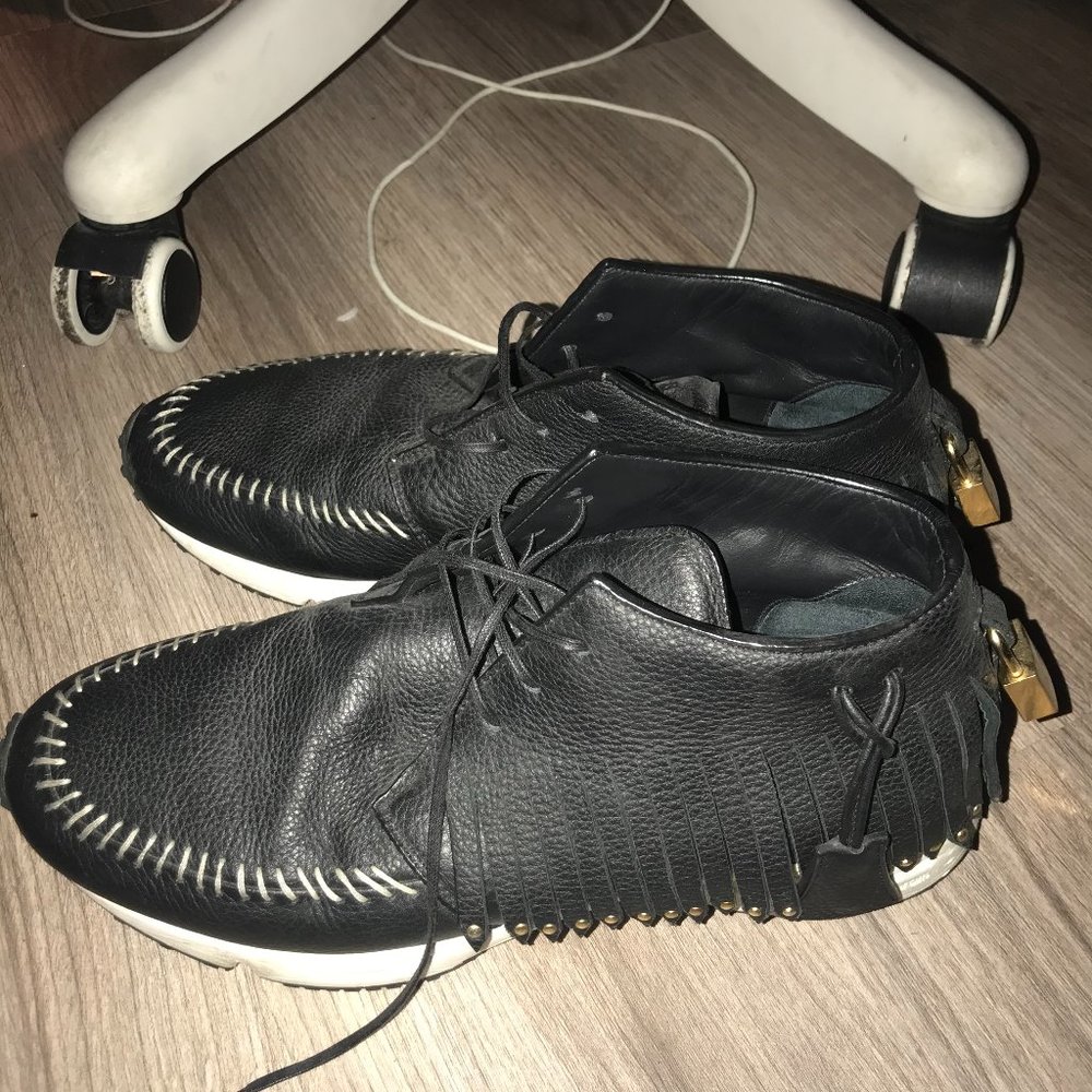 Black & Golden Key Lock Sneakers